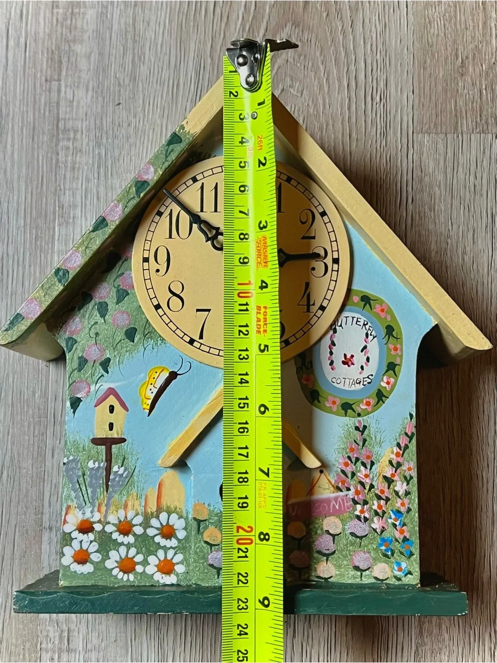 Handmade vintage artist